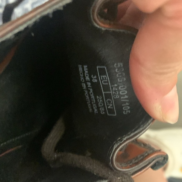 Zara Brown Leather Shoes made in portugal - Picture 7 of 7